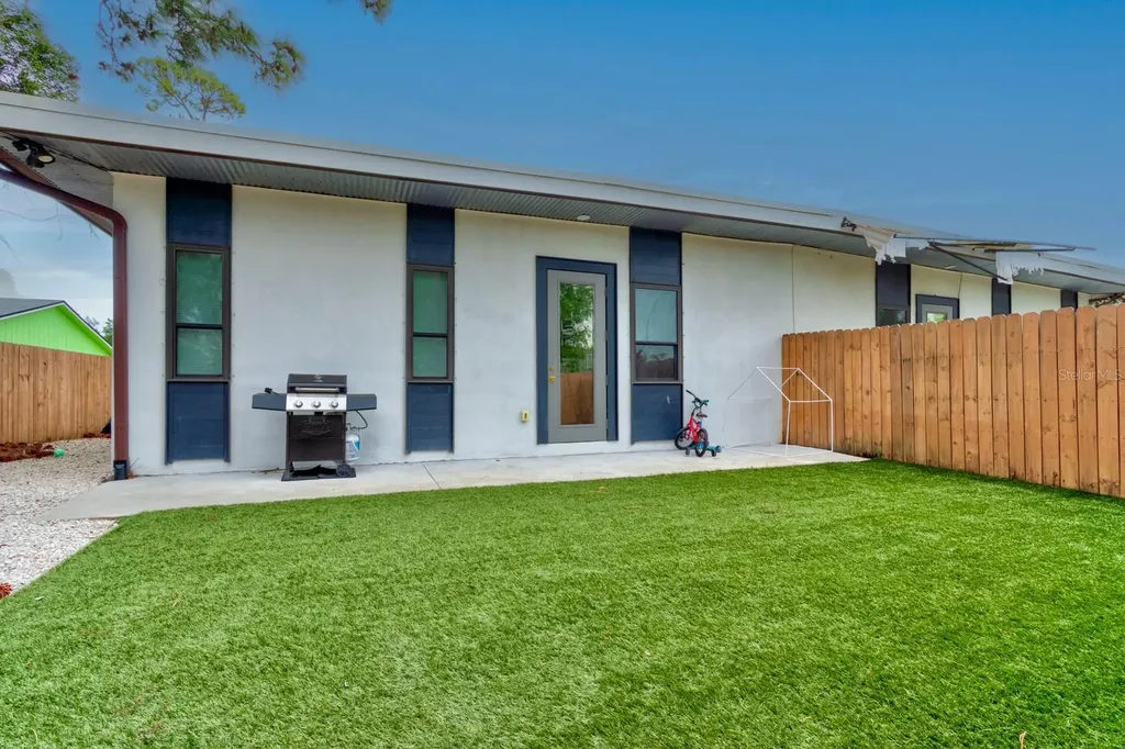 2814 India Palm Drive Edgewater FL 32141