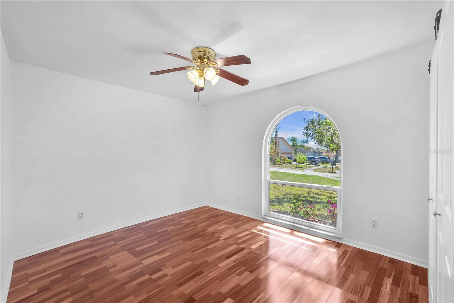 2805 Tammarron Lane Brandon FL 33511