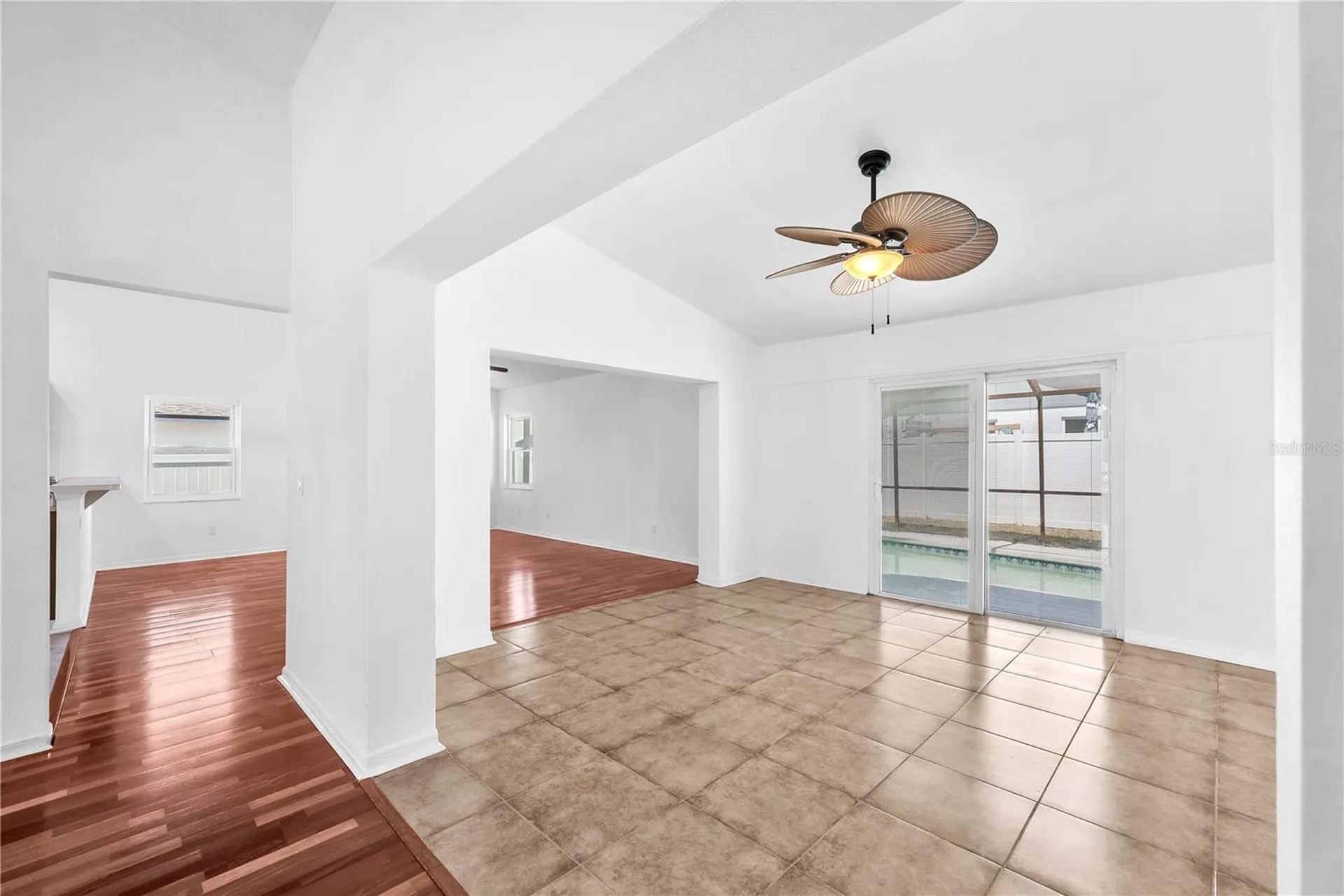 2805 Tammarron Lane Brandon FL 33511
