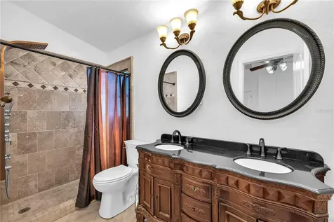 2805 Tammarron Lane Brandon FL 33511