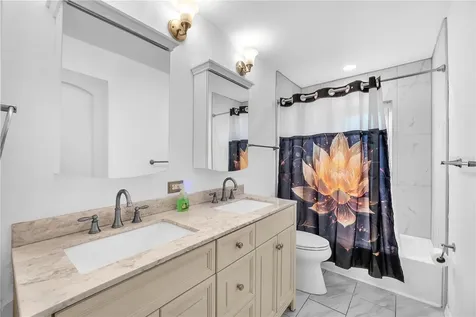 2805 Tammarron Lane Brandon FL 33511