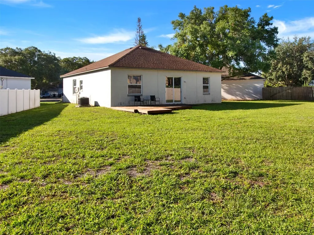 12705 Woodbury Glen Drive Orlando FL 32828