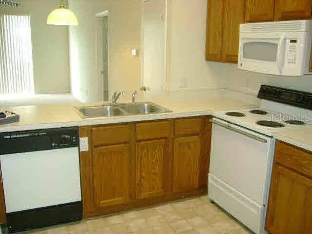 12705 Woodbury Glen Drive Orlando FL 32828