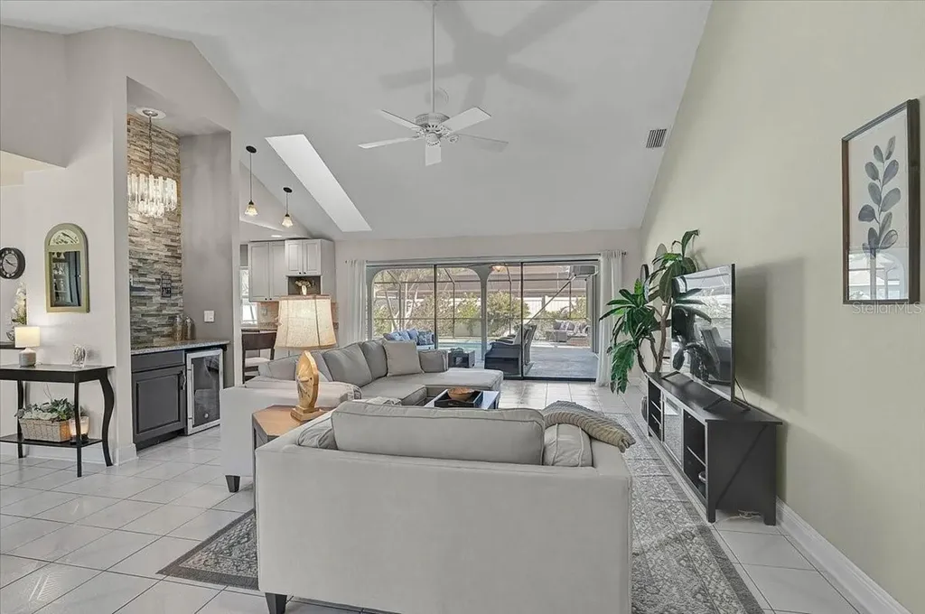 18380 Robinson Avenue Port Charlotte FL 33948