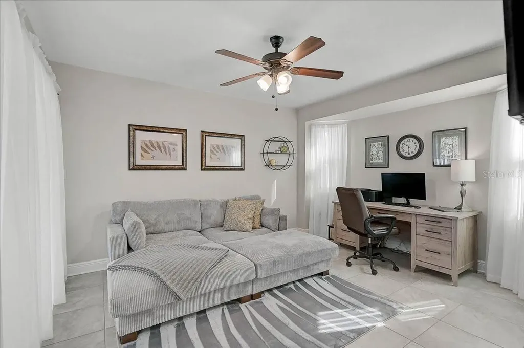 18380 Robinson Avenue Port Charlotte FL 33948