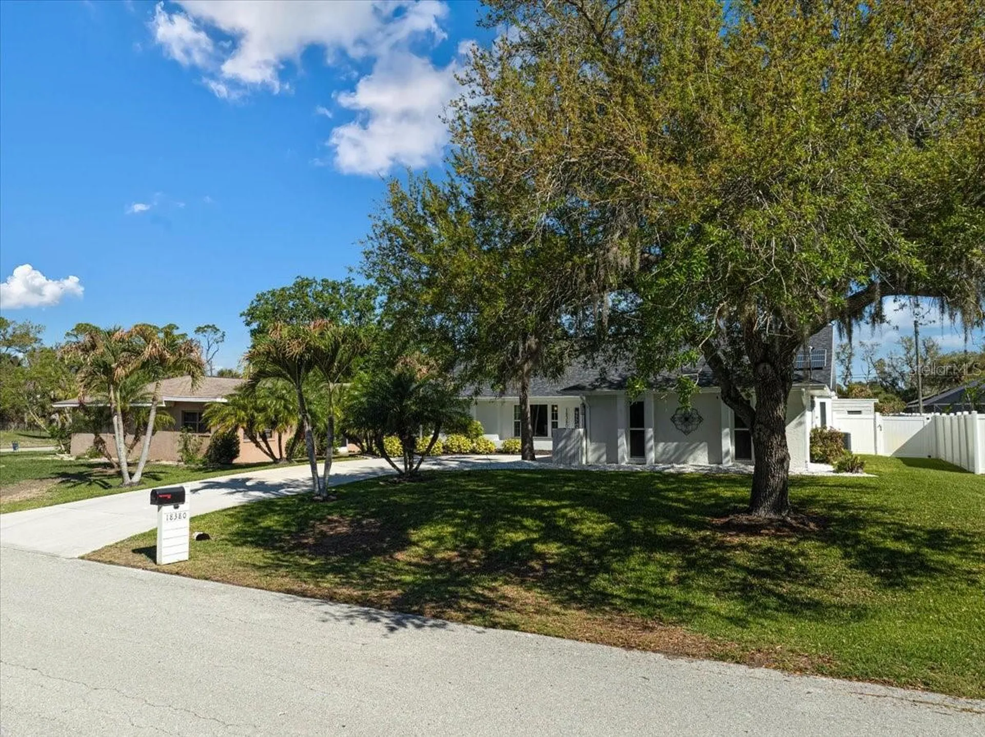 18380 Robinson Avenue Port Charlotte FL 33948