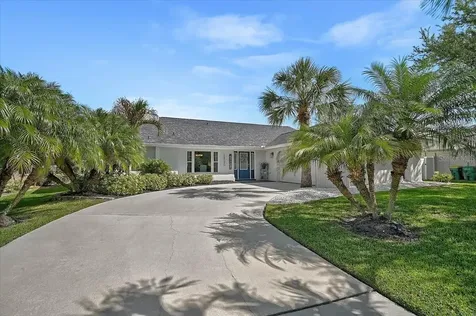 18380 Robinson Avenue Port Charlotte FL 33948