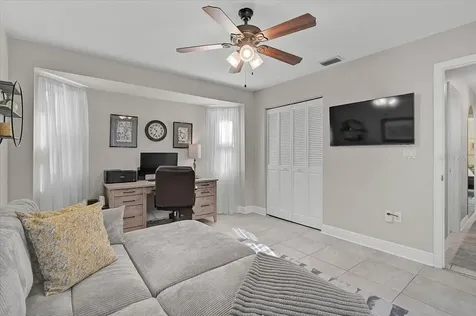 18380 Robinson Avenue Port Charlotte FL 33948