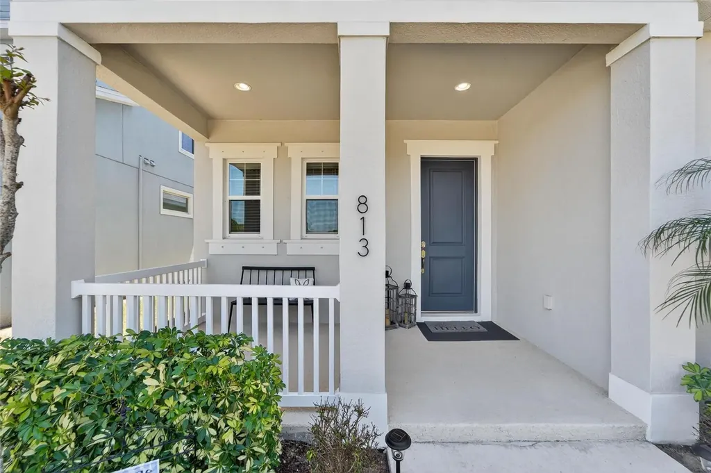 813 Winterside Drive Apollo Beach FL 33572