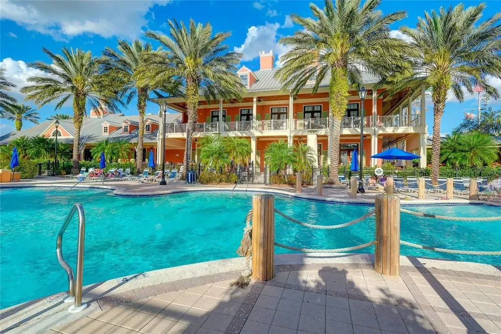 813 Winterside Drive Apollo Beach FL 33572