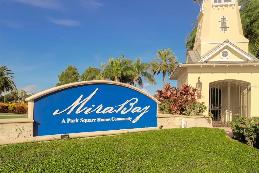 813 Winterside Drive Apollo Beach FL 33572