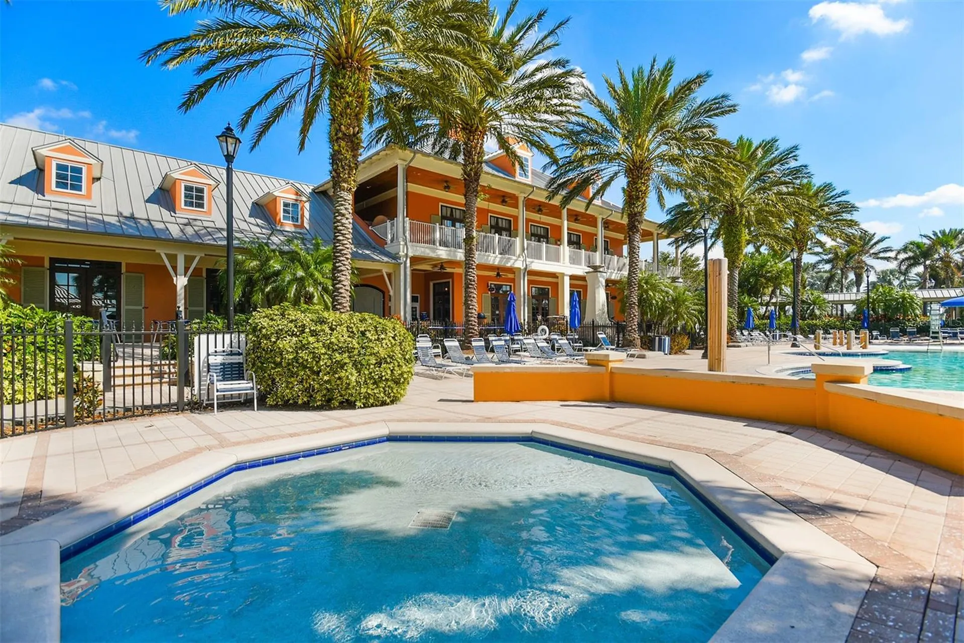813 Winterside Drive Apollo Beach FL 33572