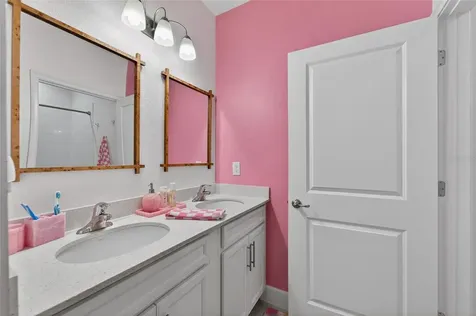 813 Winterside Drive Apollo Beach FL 33572
