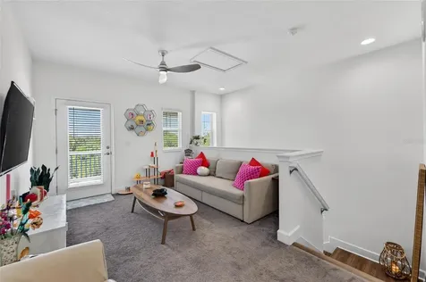 813 Winterside Drive Apollo Beach FL 33572