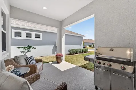 813 Winterside Drive Apollo Beach FL 33572