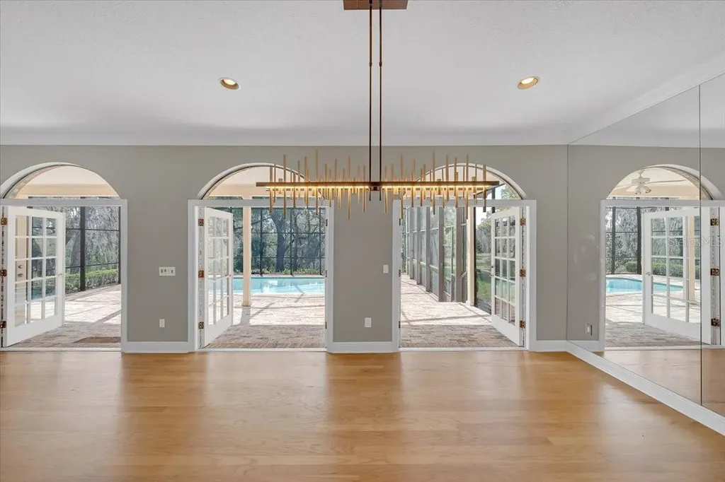 1141 Myrtle Road Valrico FL 33596