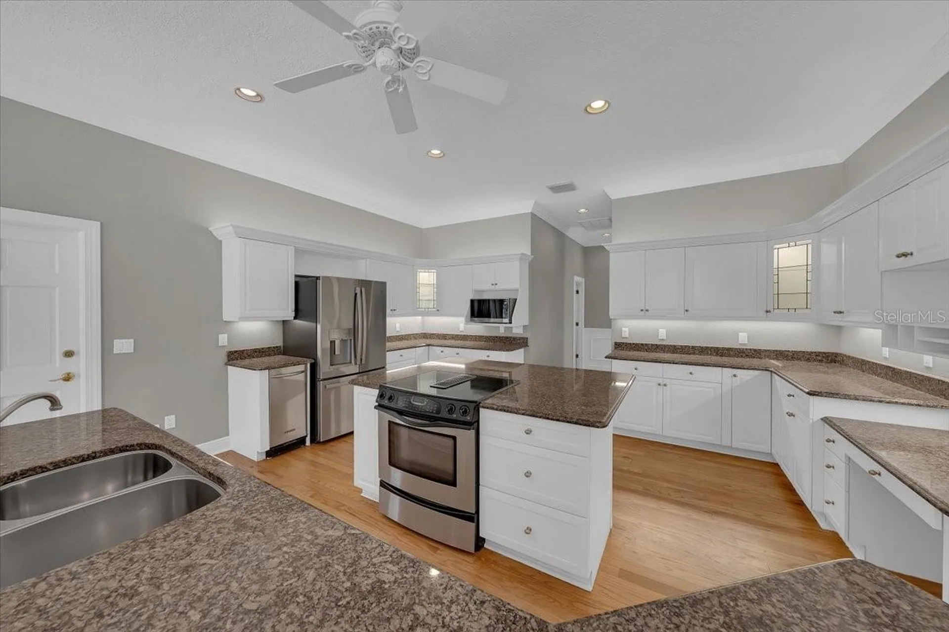 1141 Myrtle Road Valrico FL 33596