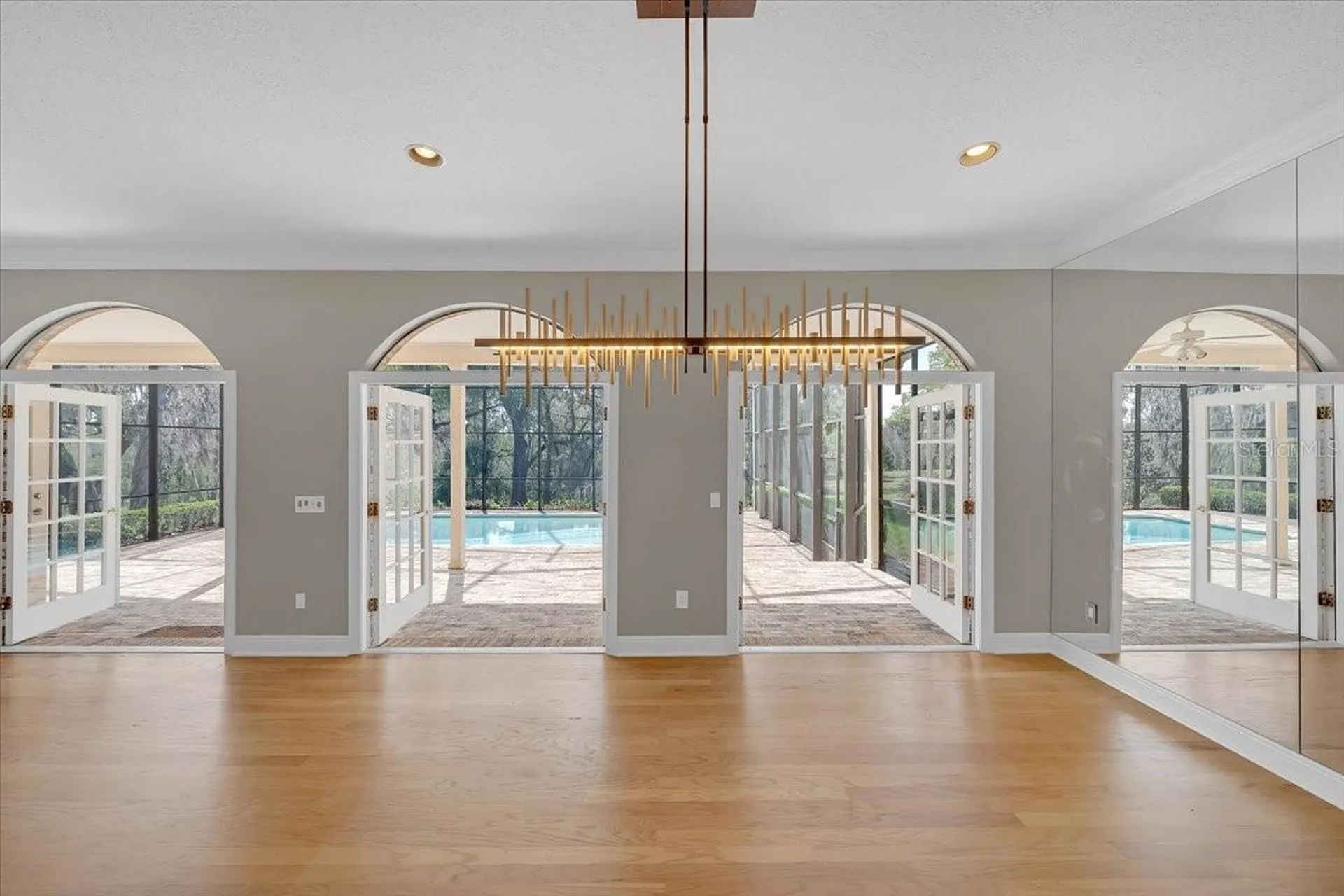 1141 Myrtle Road Valrico FL 33596