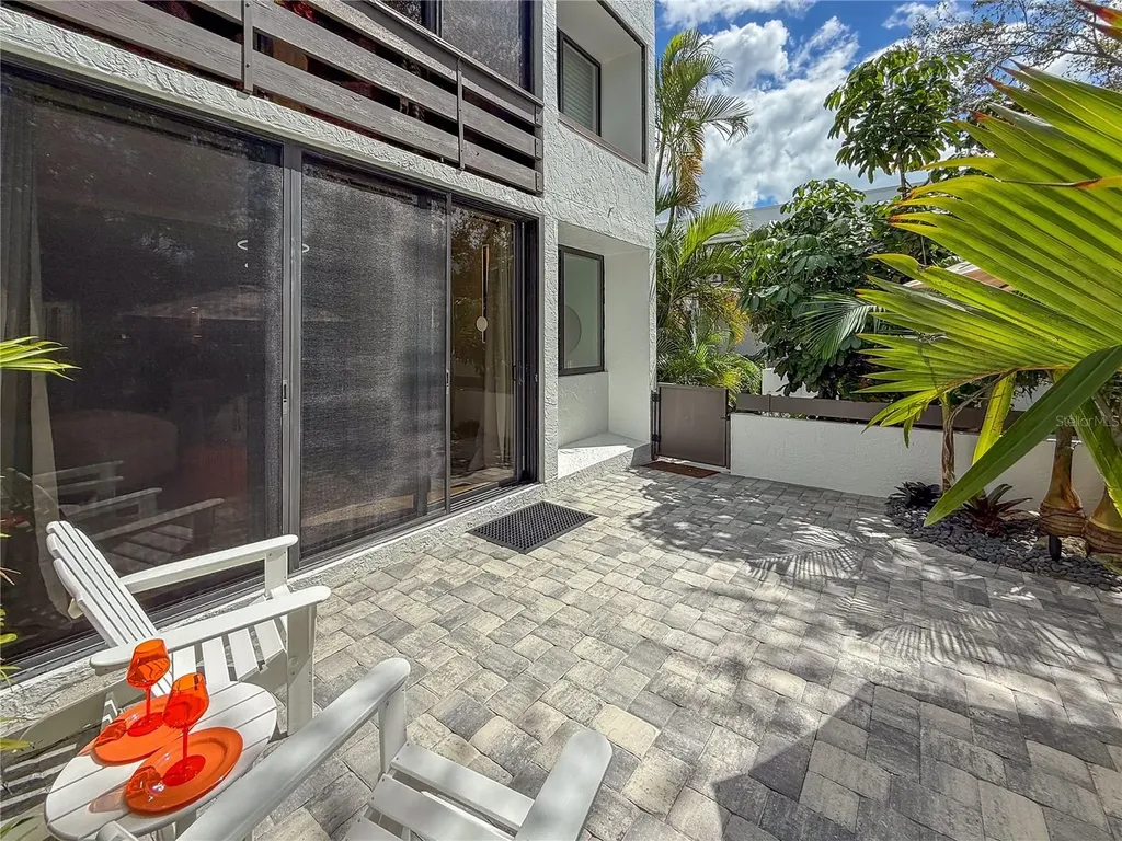 806 Bayport Way Longboat Key FL 34228