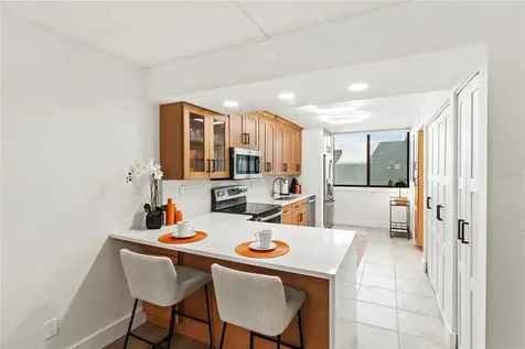 806 Bayport Way Longboat Key FL 34228