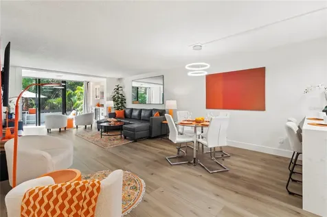 806 Bayport Way Longboat Key FL 34228