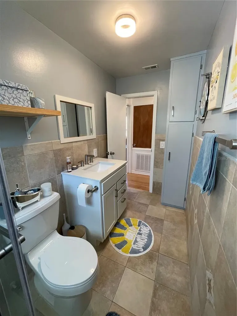 906 E Michigan Avenue Deland FL 32724