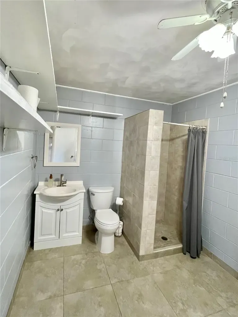 906 E Michigan Avenue Deland FL 32724