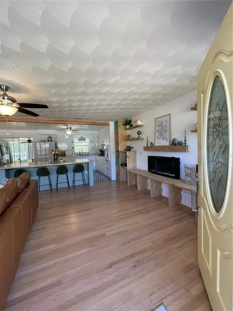 906 E Michigan Avenue Deland FL 32724