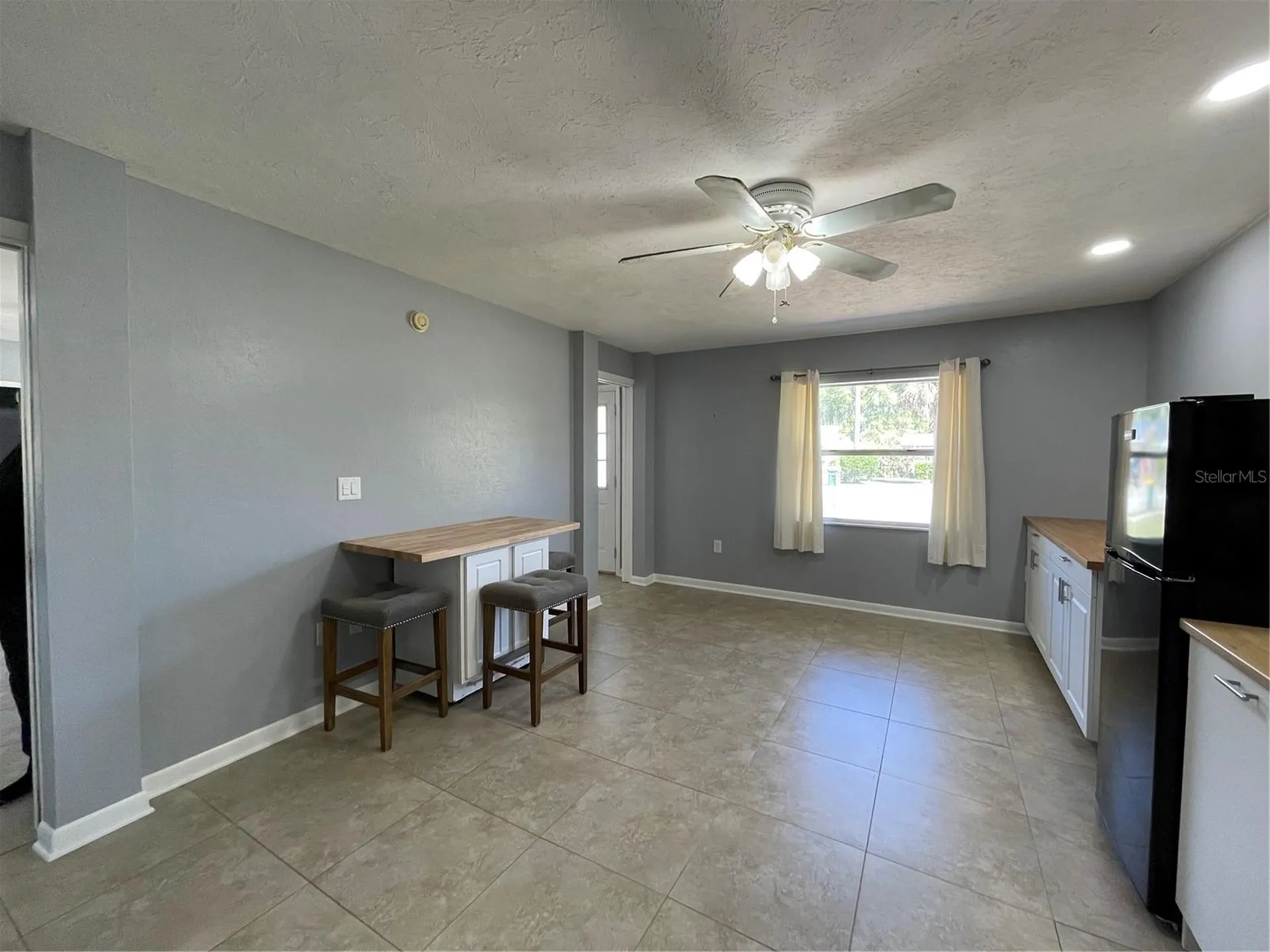 906 E Michigan Avenue Deland FL 32724