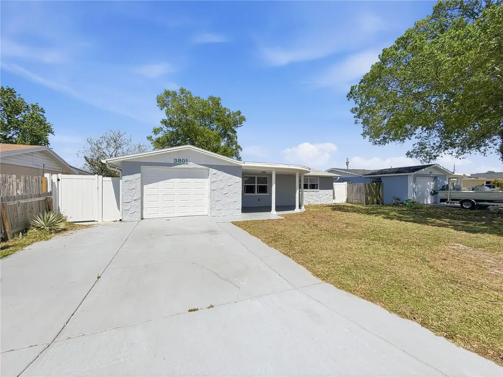 3801 Sablewood Drive Holiday FL 34691