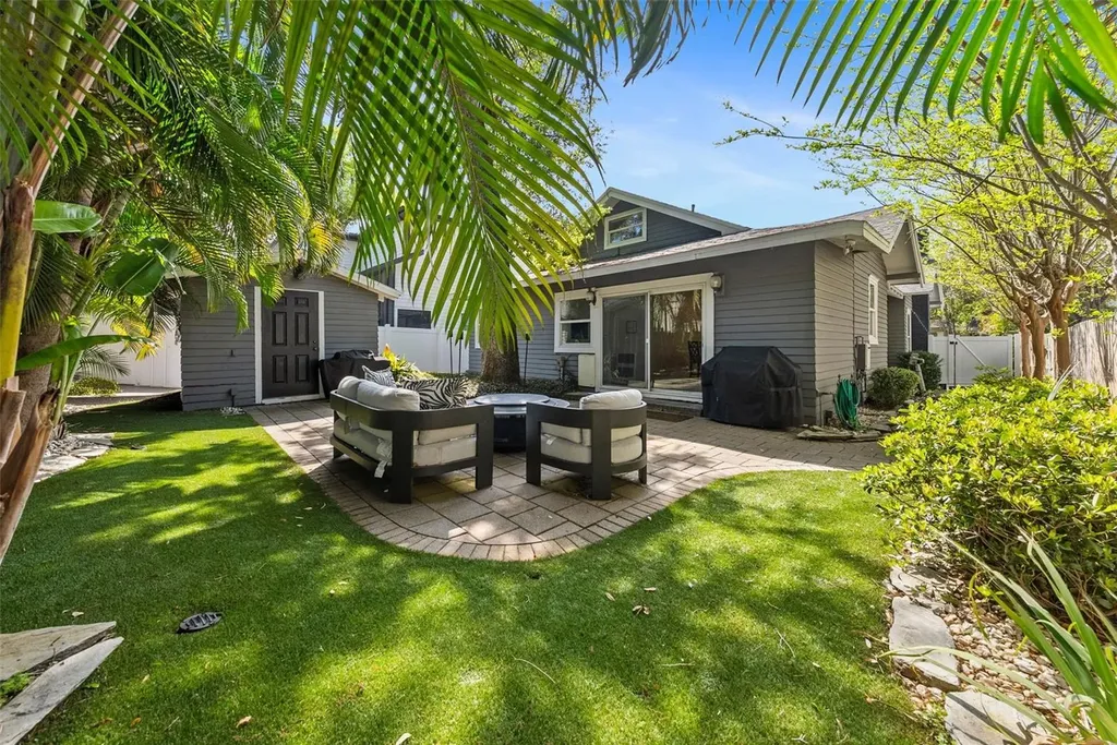 3009 W San Jose Street Tampa FL 33629