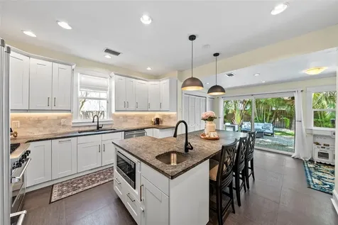 3009 W San Jose Street Tampa FL 33629