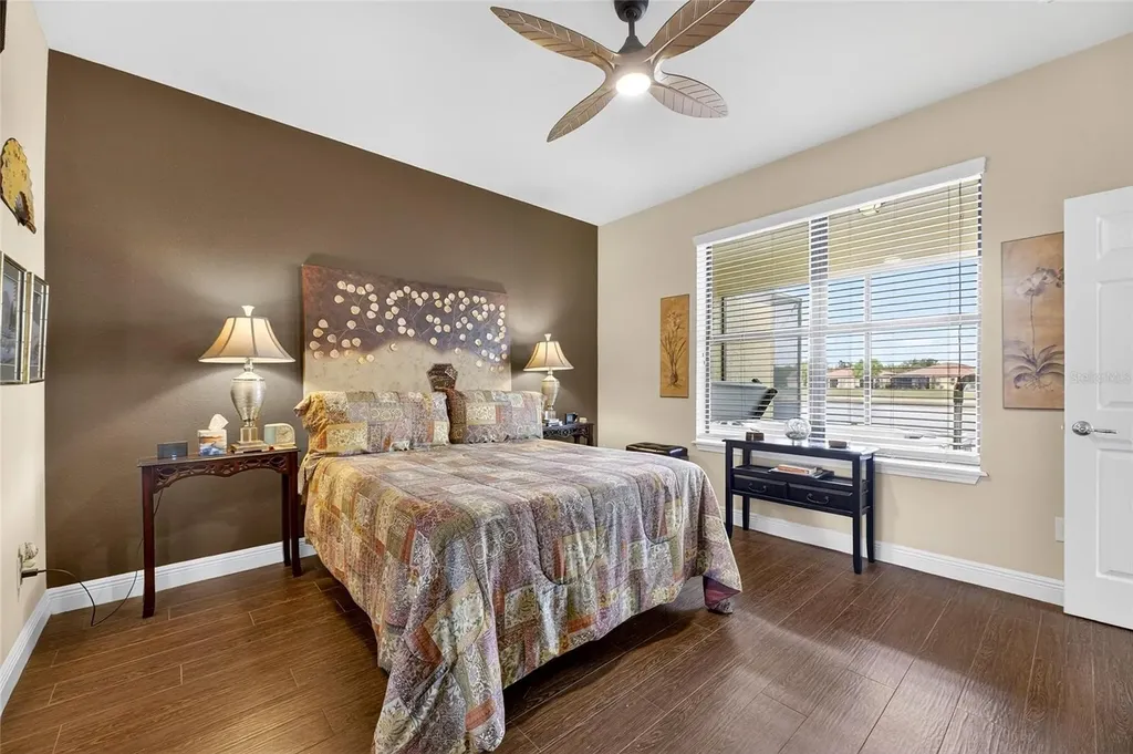 5538 Sunset Falls Drive Apollo Beach FL 33572