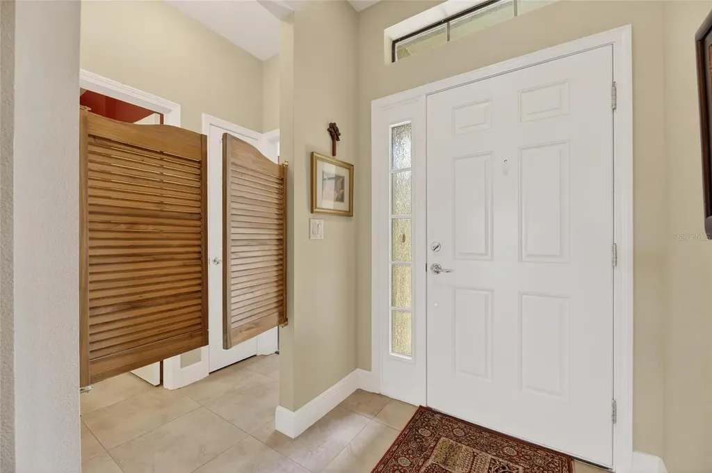 5538 Sunset Falls Drive Apollo Beach FL 33572
