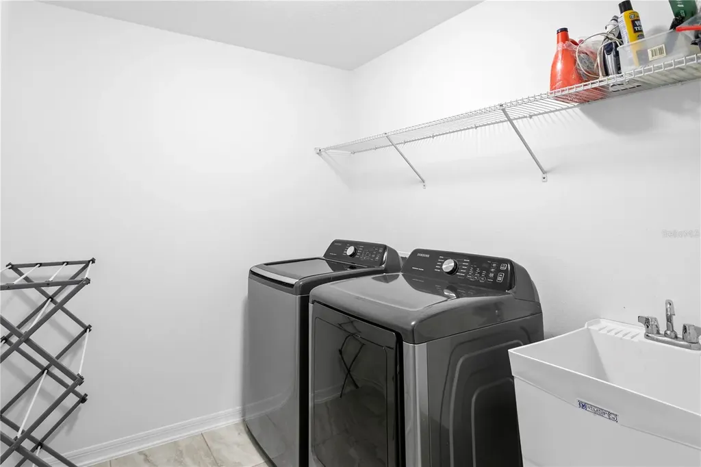 10813 Windswept Garden Way Tampa FL 33647
