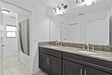 10813 Windswept Garden Way Tampa FL 33647