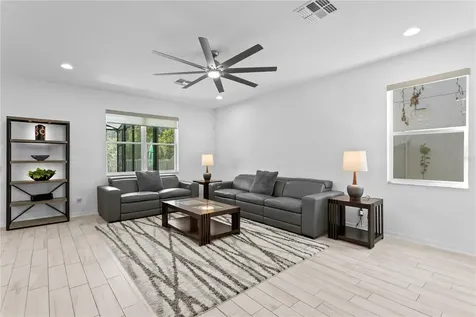 10813 Windswept Garden Way Tampa FL 33647