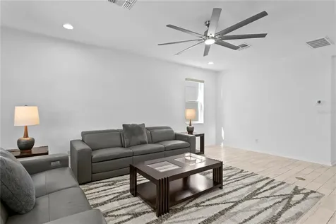 10813 Windswept Garden Way Tampa FL 33647