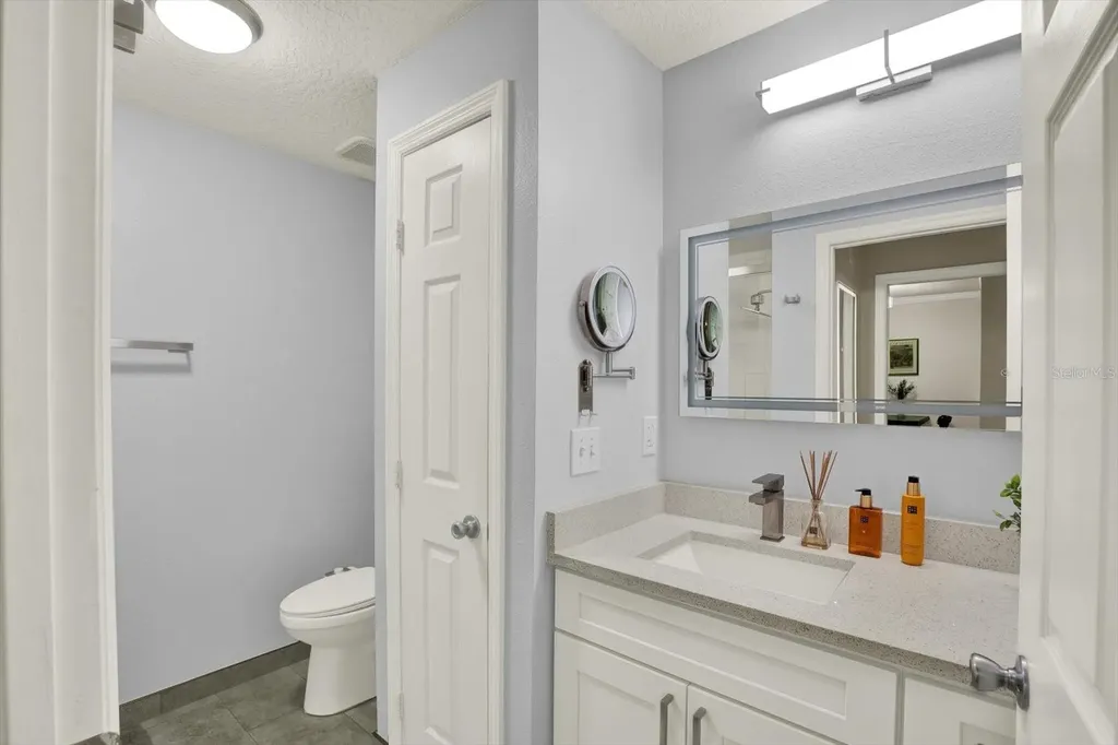 501 Knights Run Avenue Tampa FL 33602