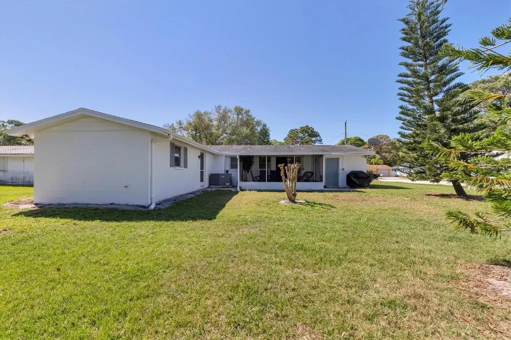 2323 Doud Street Sarasota FL 34231