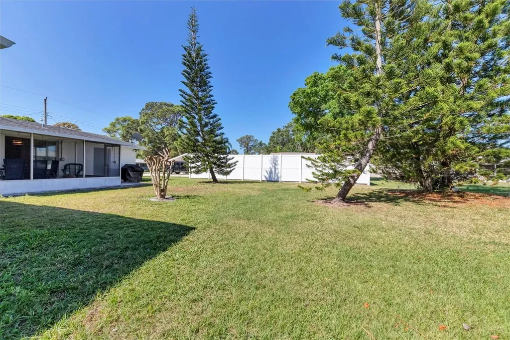 2323 Doud Street Sarasota FL 34231