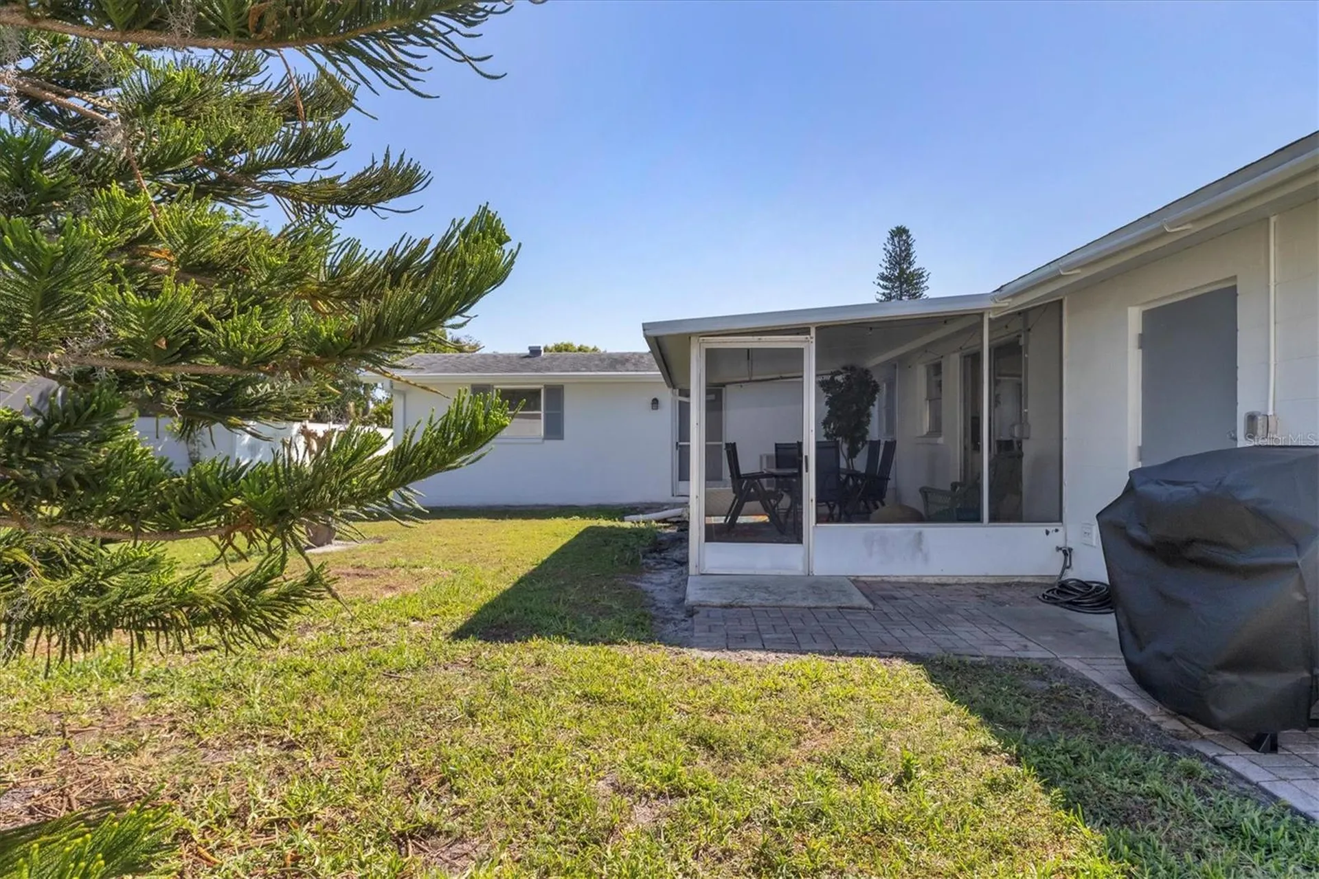 2323 Doud Street Sarasota FL 34231