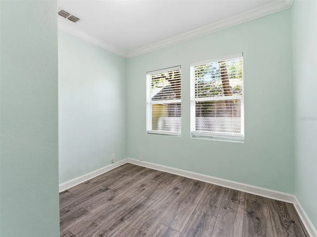 8311 N 9th Street Tampa FL 33604