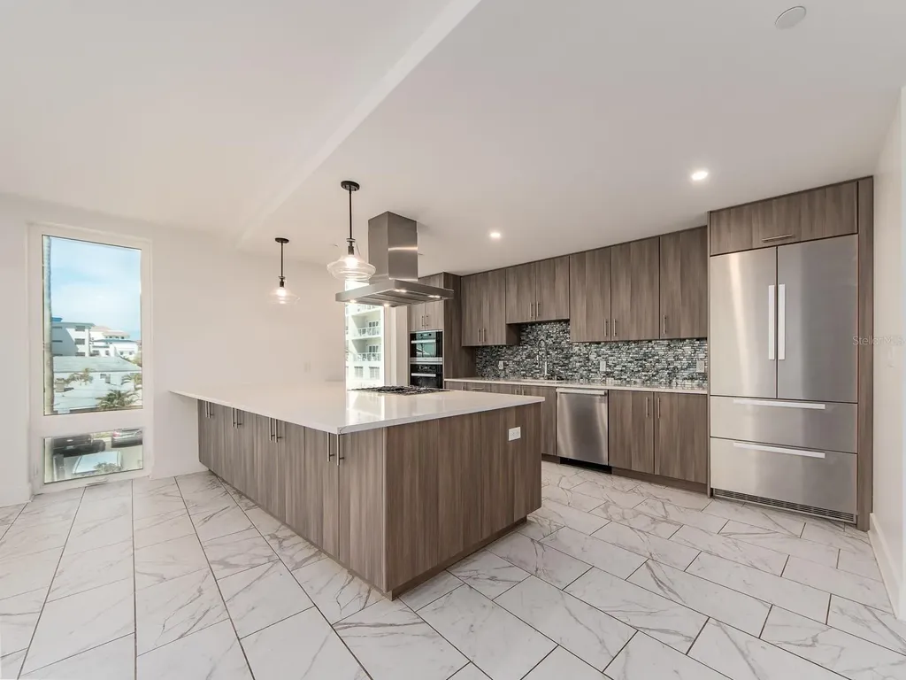 15 Avalon Street Clearwater Beach FL 33767