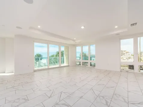 15 Avalon Street Clearwater Beach FL 33767
