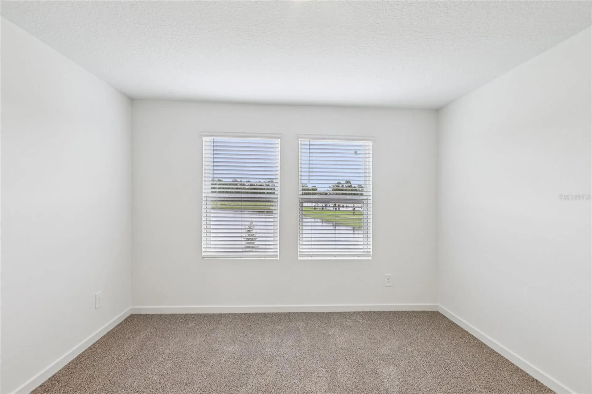 8 Wandering Creek Way Palm Coast FL 32164