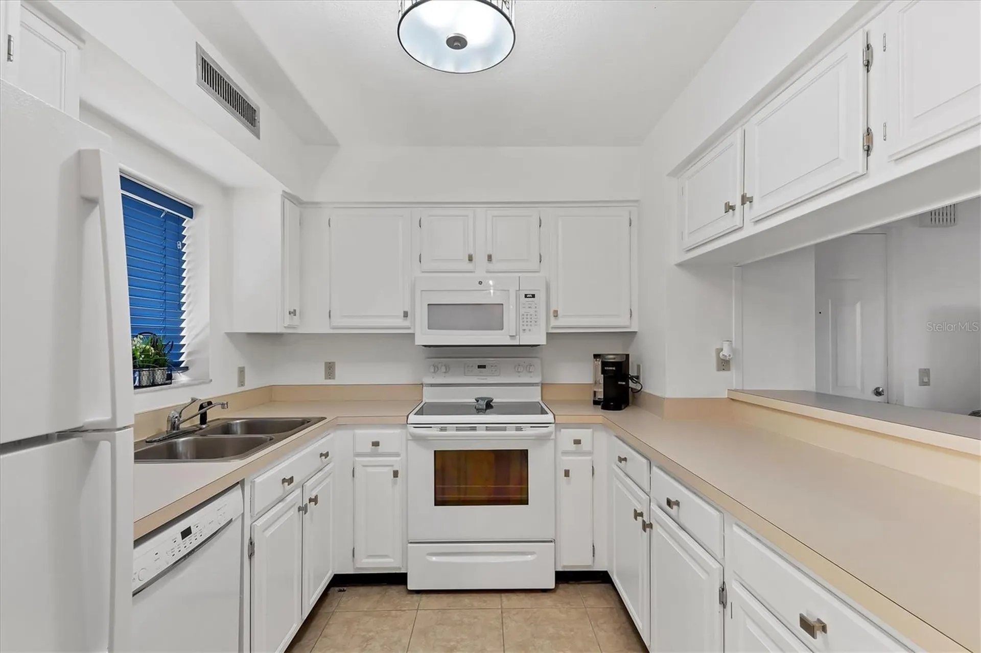 5669 Ashton Lake Drive Sarasota FL 34231