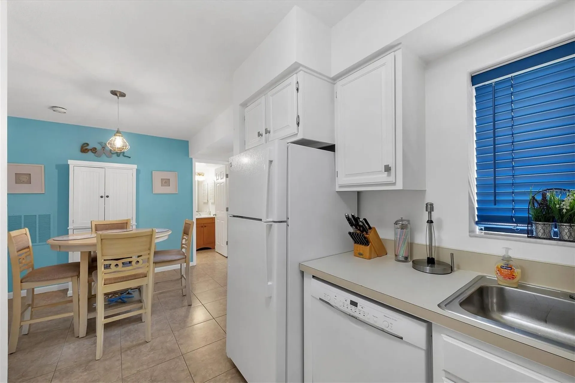 5669 Ashton Lake Drive Sarasota FL 34231