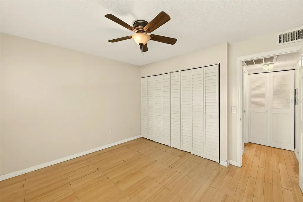 2996 Mission Drive E Clearwater FL 33759