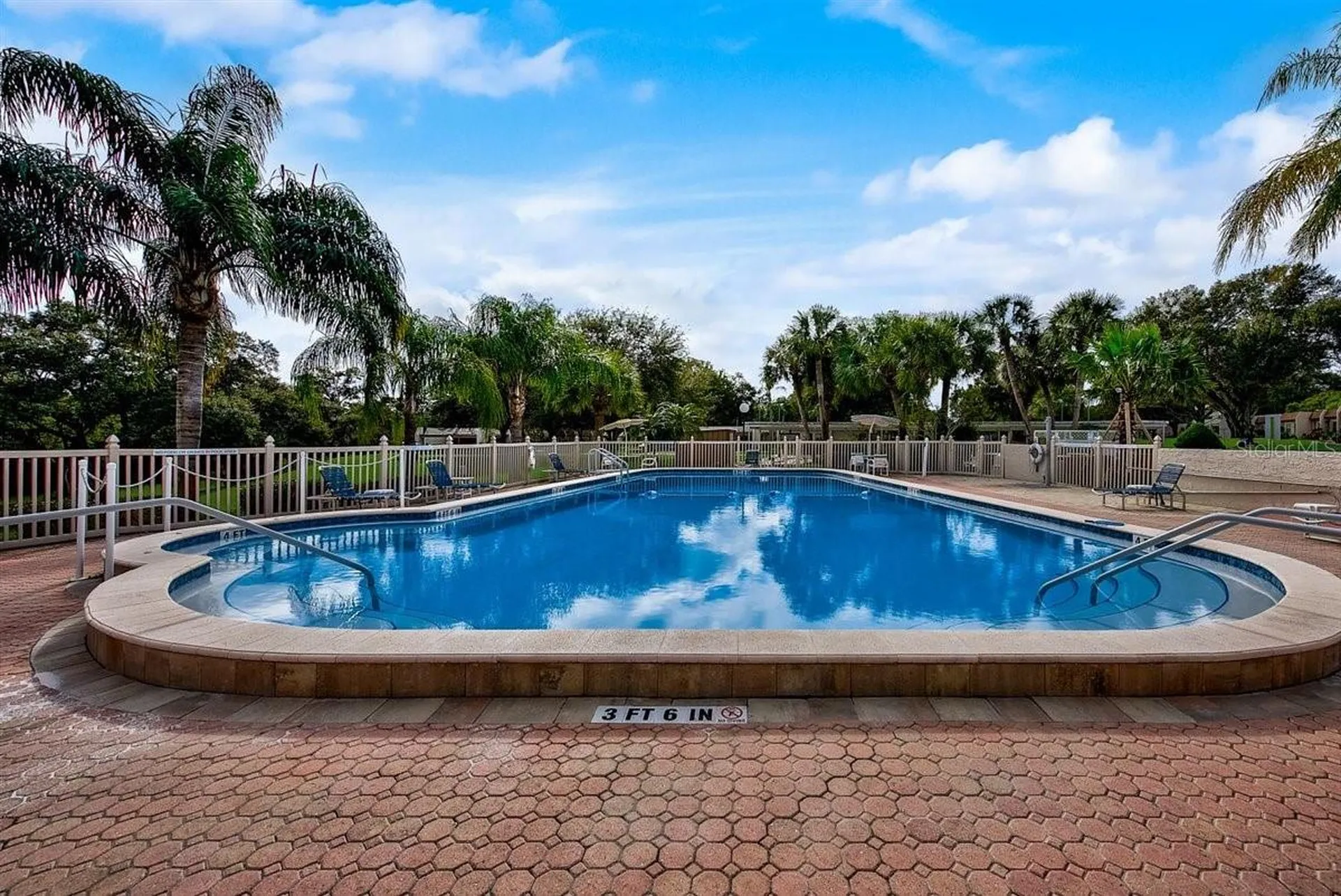 2996 Mission Drive E Clearwater FL 33759